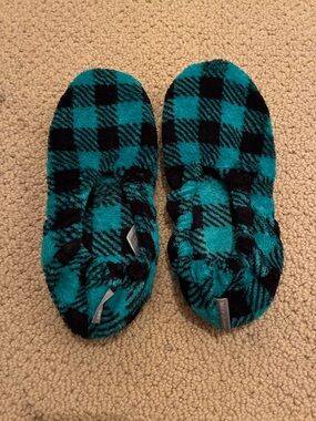 Teal & Black Plaid Fuzzy Slippers